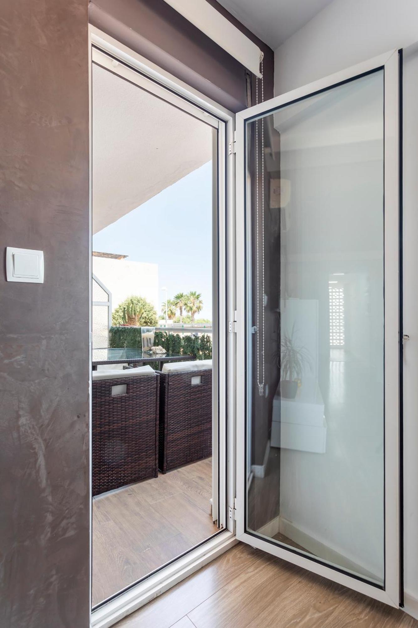 Fantastico Apartamento En Primerisima Linea Playa La Torre  Exteriör bild